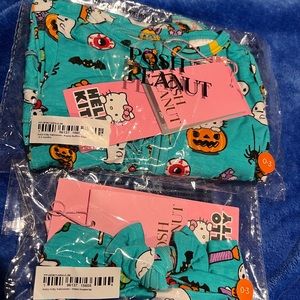 Posh Peanut Halloween Hello Kitty